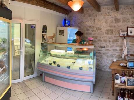 Boutique "Les chèvres et brebis de Samonod"