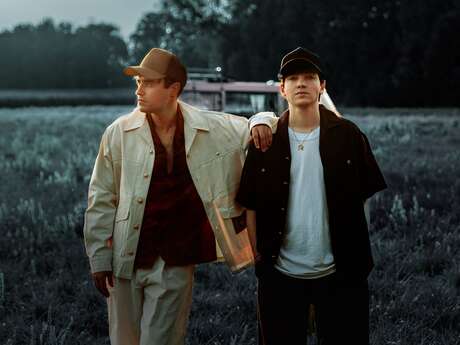 Summer Scenes: Trinix