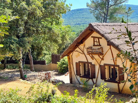 La chaumière de la forêt enchantée