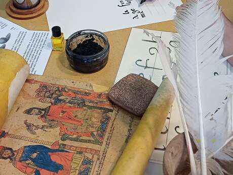 Les Aprem's Patrimoine | Mon encre pour calligraphier !