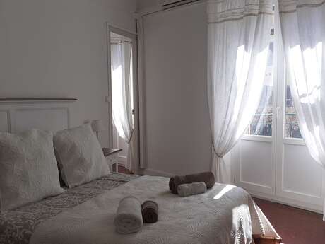 Flat - T2 - 60 m² - 2nd floor - Town centre