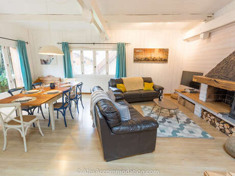 Alps Accommodation - Chalet Taylor