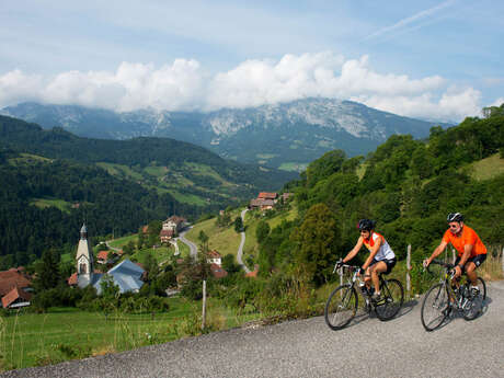 Cycling route: Col de Croix-Fry