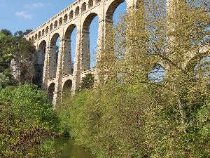 Coudoux : L'aqueduc de Roquefavour