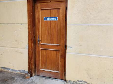 Toilettes publiques