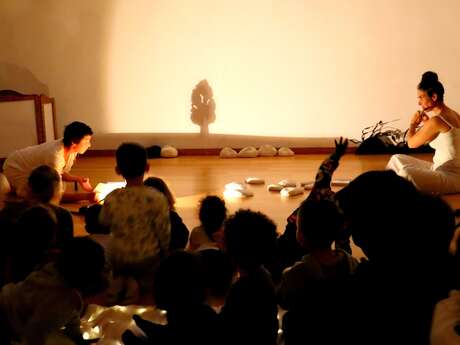 Festival OOLB : Petits Mondes Lumineux - Cie les Bricoleuses