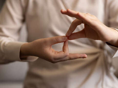 Initiation à la langue des signes