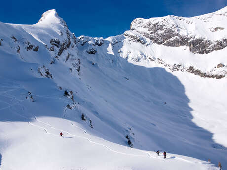 Encadrement ski hors pistes