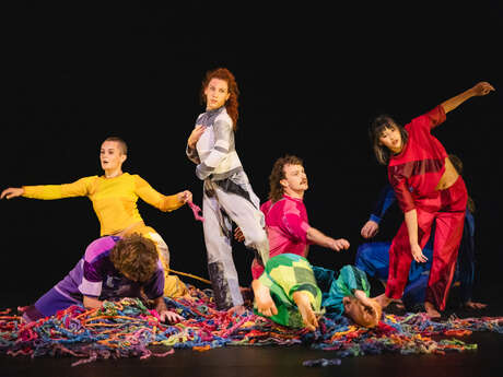 Dancenorth Australia - "Wayfinder"