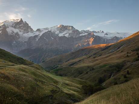 The Buffe valley via Les Orliers