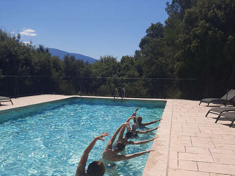 Séances d'été de Pilates et Aquagym avec Pilates & Plus