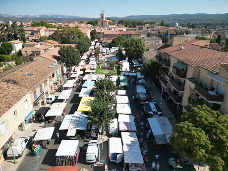Grand marché provençal
