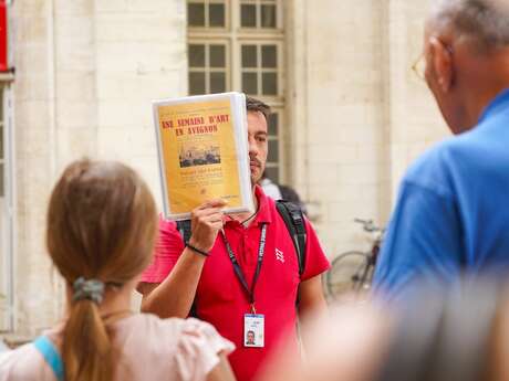 Visite de l'histoire du Festival d'Avignon en anglais
