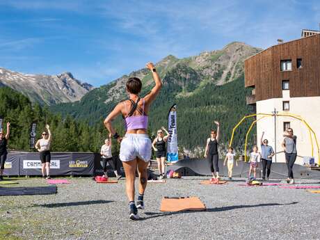 Pure Flow : Animal flow with the Fit Team 05