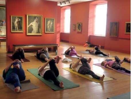 Les nocturnes du jeudi : Yoga au musée !