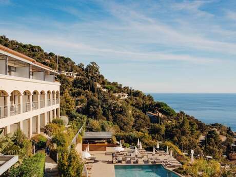 Séjour Hôtel 4★ Vue Mer, Dîner Accords Mets & Vins & Domaine du Rayol