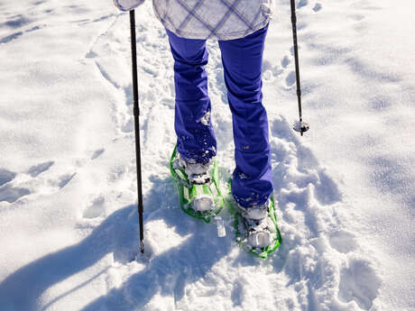 Guided snowshoe hike in the Serranant valley with Planet Gliss