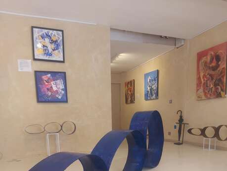 Galerie dans la Lune