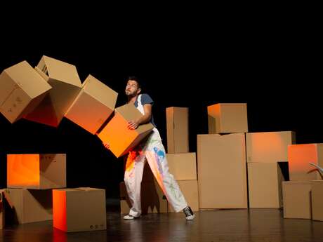 Ça cartonne – Compagnie Matic