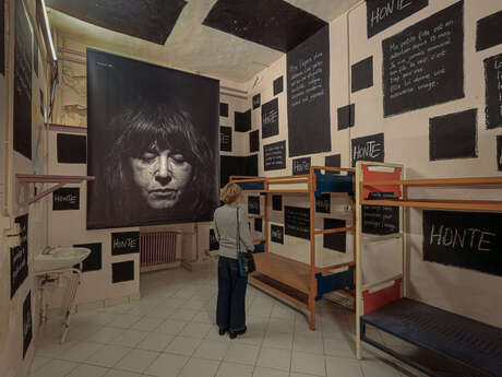 Exposition "Derrière les barreaux"