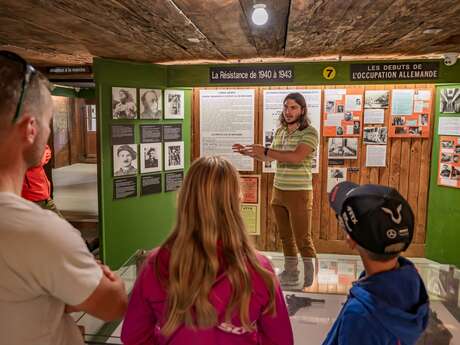 Exposition! Regards pour l'histoire dessiner et filmer les procès de mémoire