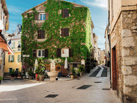Décor de cinéma à ciel ouvert
