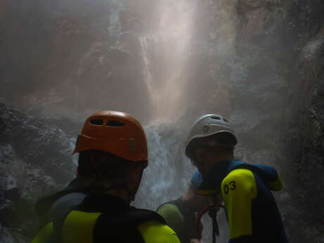 Hot water canyon with Adret Canyon