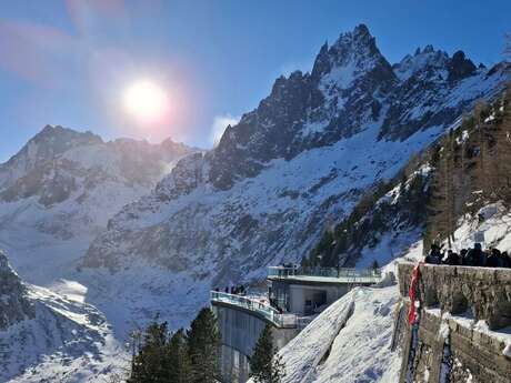 Découvrir la montagne et les glaciers par l’expérience