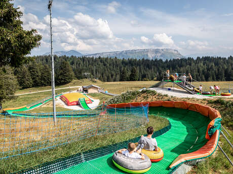 Piste de Luge Tubing - Luge d'été