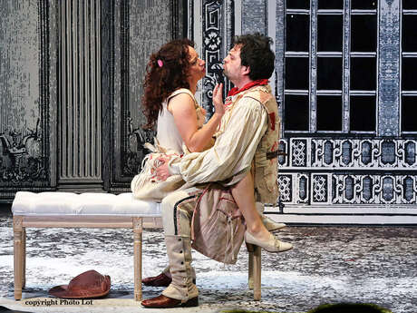 Théâtre - La double inconstance
