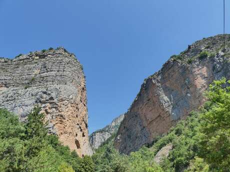 Géotour : la vallée du Bès, route de la mémoire de la Terre