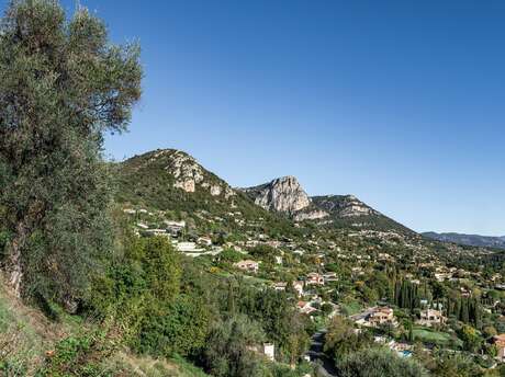 Les massifs montagneux du littoral