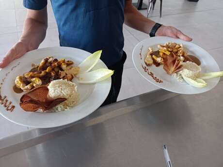 Les Couverts d'Argens by Avant Goût