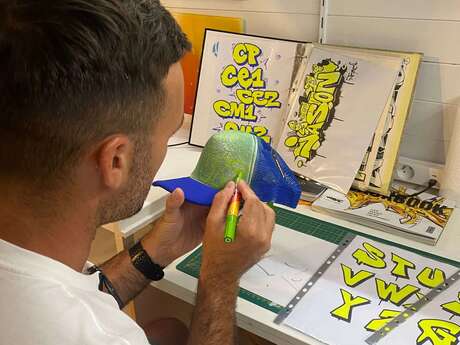 Graff customisation sur casquette