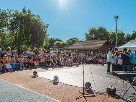 Flower's Tour - Theys