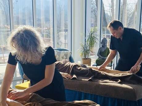 Drapeau Cecile - Massages personnalisés à domicile