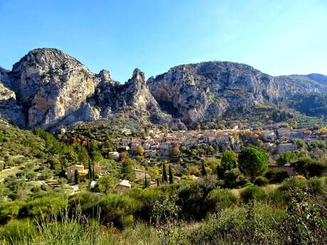 MOUSTIERS-SAINTE-MARIE - Les Claux