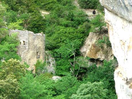 GORDES - Le moulin Jean-de-Marre