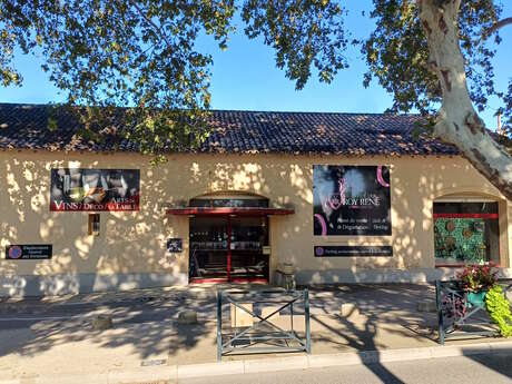 Dégustation de vins du Vignoble du Roy René avec ses viticulteurs