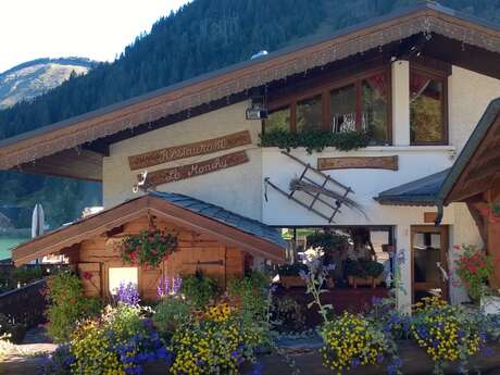 RESTAURANT LE MONCHU