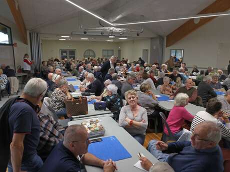 Concours de belote à la coinche