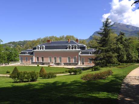 Parc de Buisson Rond et Château de Boigne