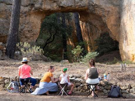 Peindre dans les carrières de Bibémus