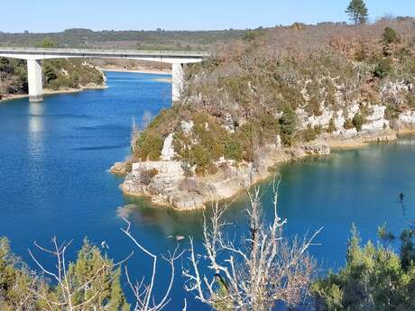 Point de vue sur le Pont et le Lac d'Artignosc