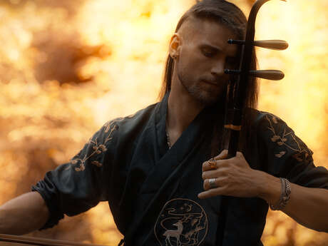 Nouvel An Chinois - Concert de Erhu par Eliott TORDO
