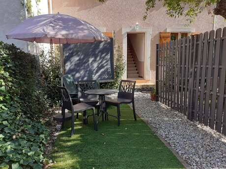 Chez Mme Bouillard-Schmitz 1