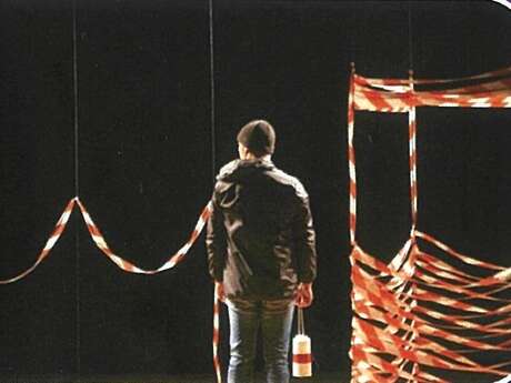 Théâtre "Prochaine sortie obligatoire"