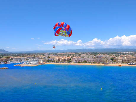 Salto con il paracadute di Sublim Sky