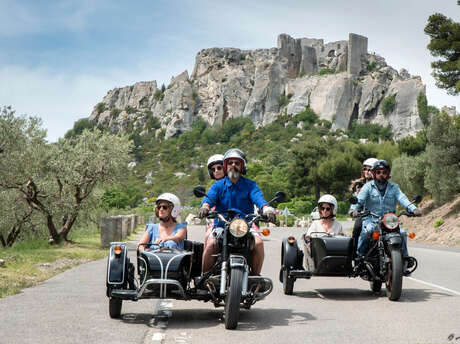 Excursion : Vintage sidecar ride - wine tour or beer tour in Provence (2h) -  BE1