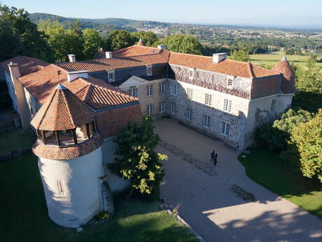 Hébergement du Château de Goutelas, Centre culturel de rencontre